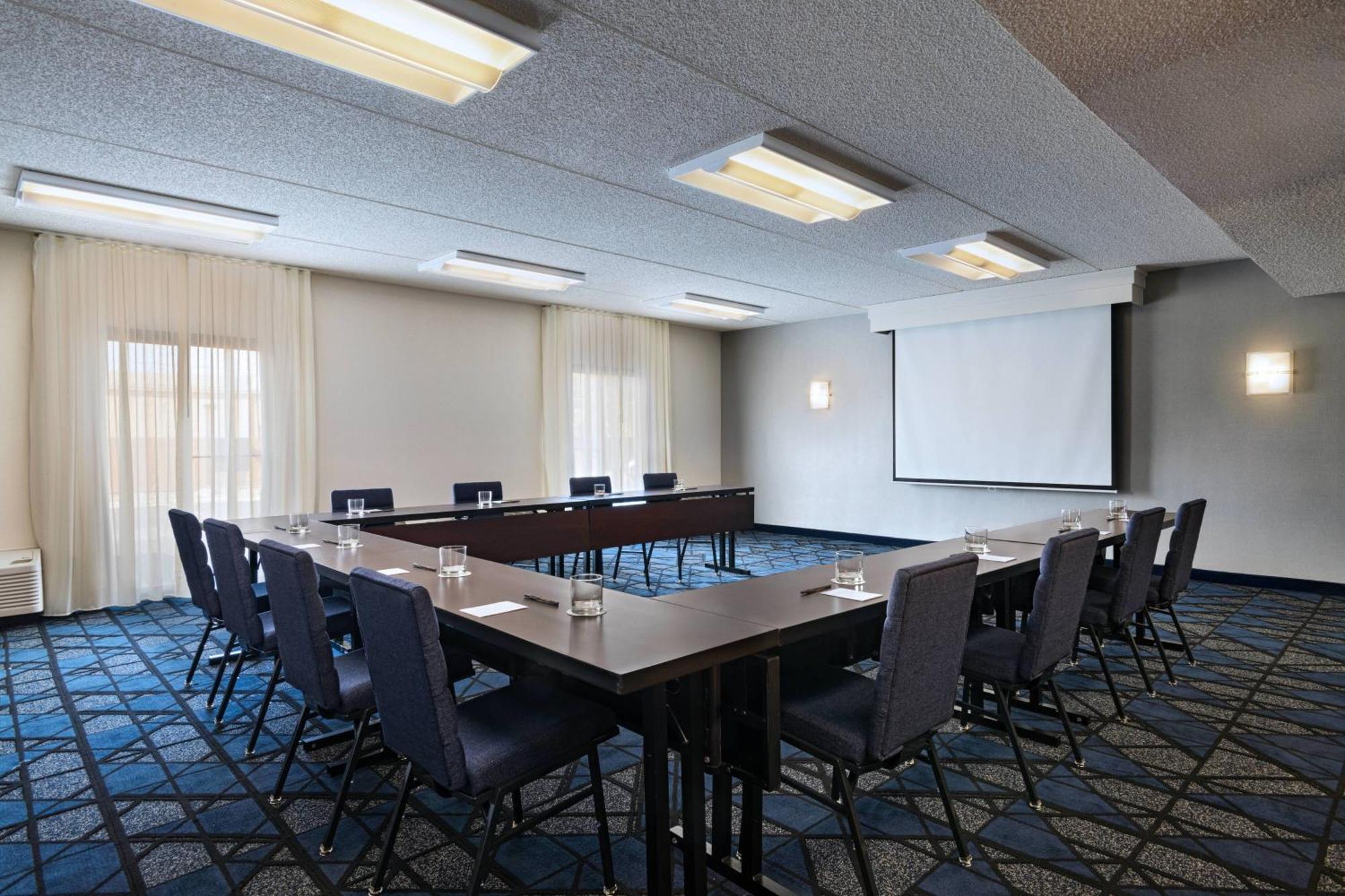 Готель Courtyard By Marriott San Antonio Medical Center Екстер'єр фото