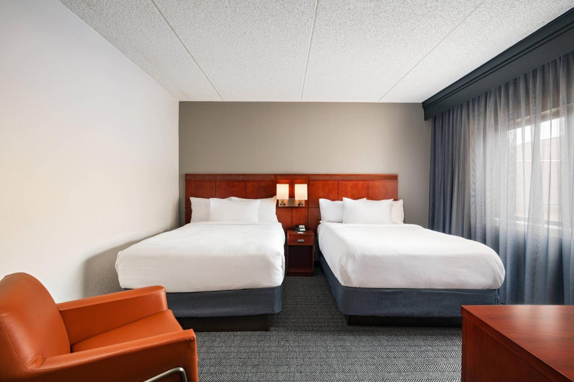 Готель Courtyard By Marriott San Antonio Medical Center Екстер'єр фото