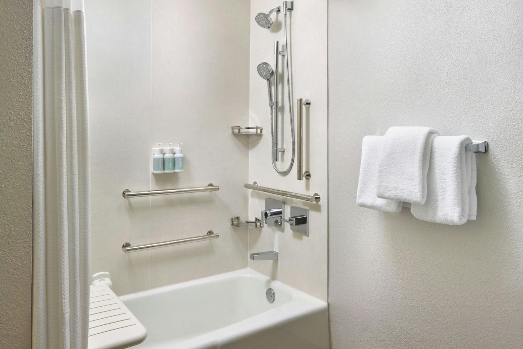 Готель Courtyard By Marriott San Antonio Medical Center Екстер'єр фото